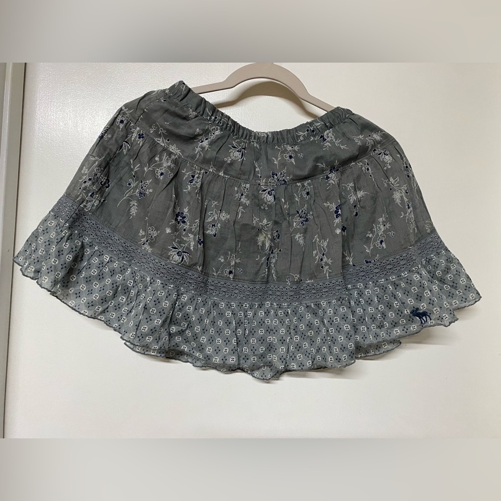 A&F Light & Flowy Miniskirt